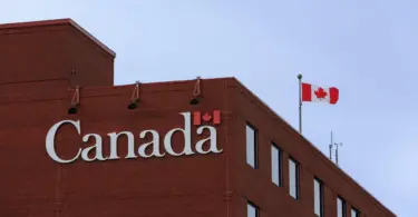 $60-$85hr Jobs in Canada that Don’t Require a Degree